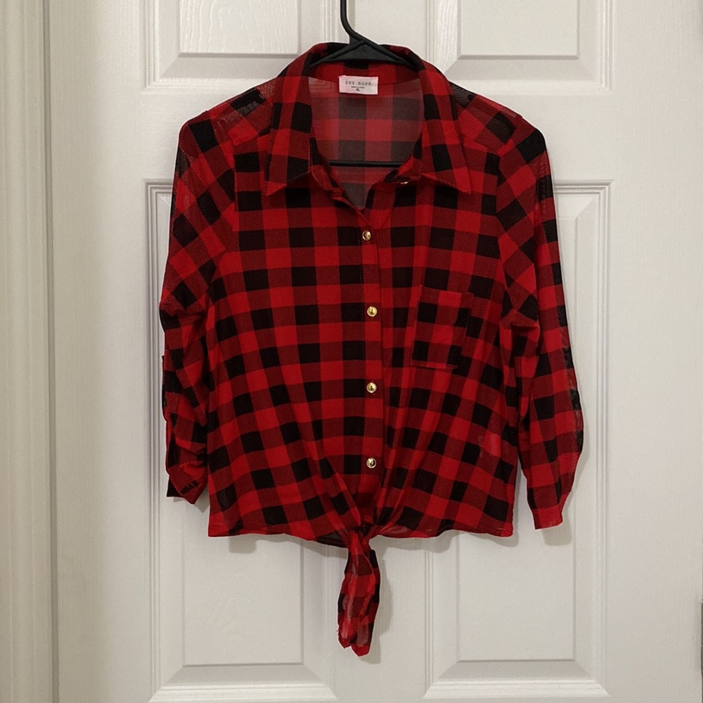 Black and Red Plaid Tie Front 3/4 Sleeve Top - Picture 4 of 12